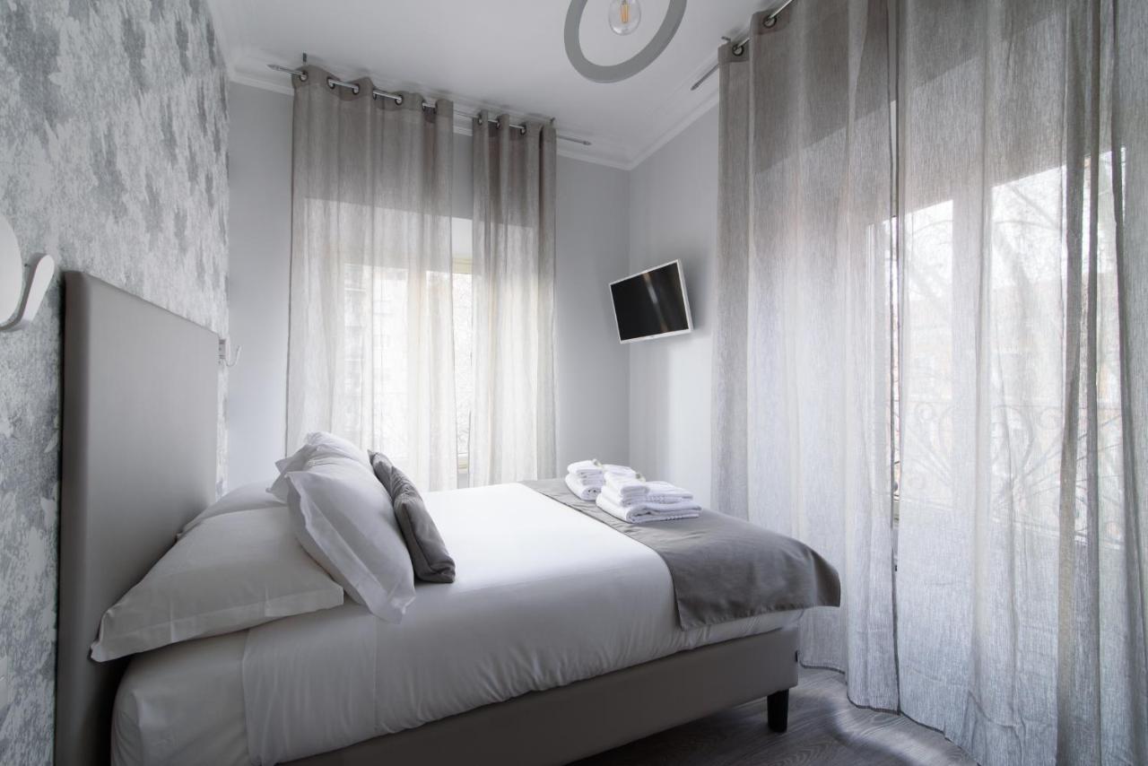 White Caesar Guesthouse โรม ภายนอก รูปภาพ